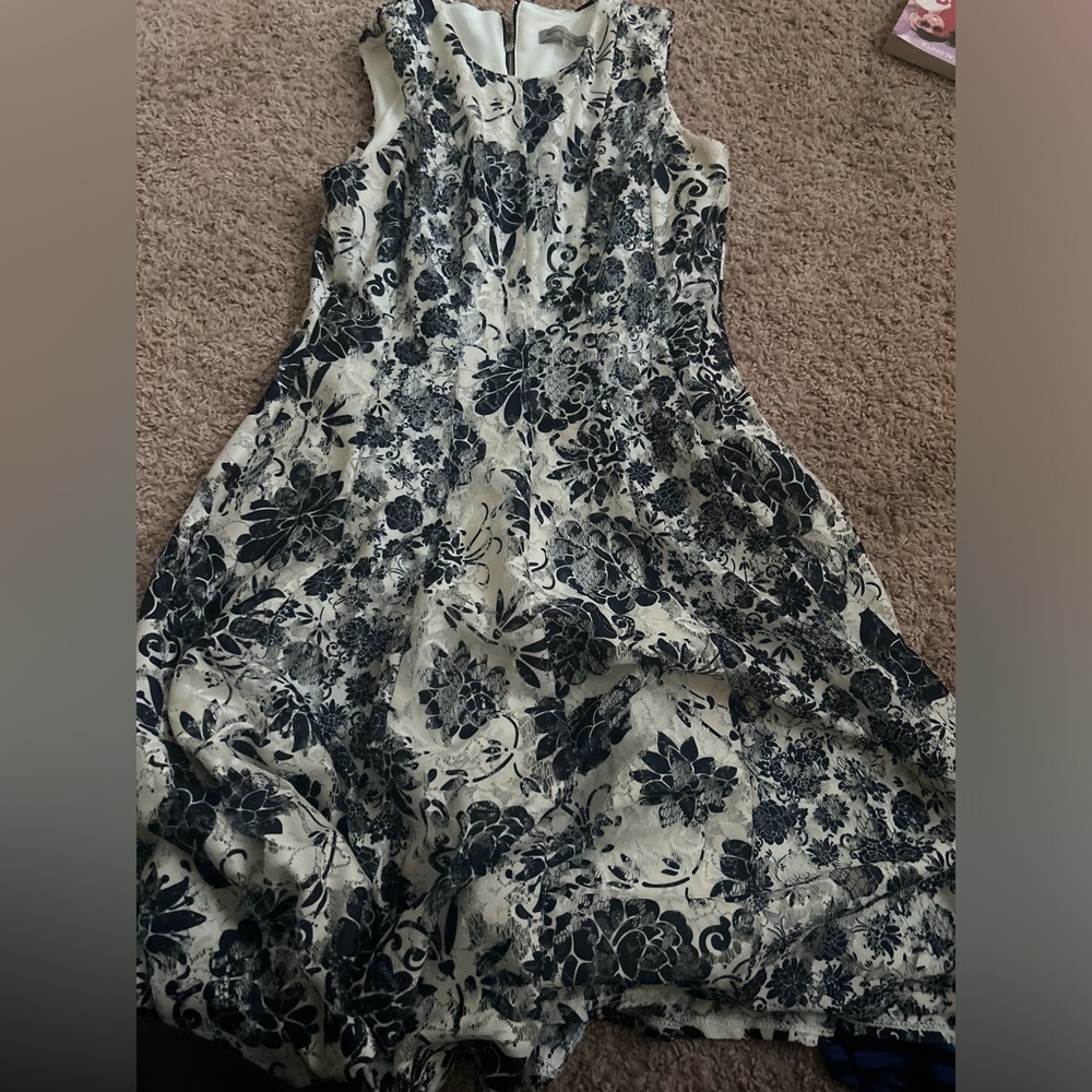 Danny & Nicole Navy and White Floral Dress